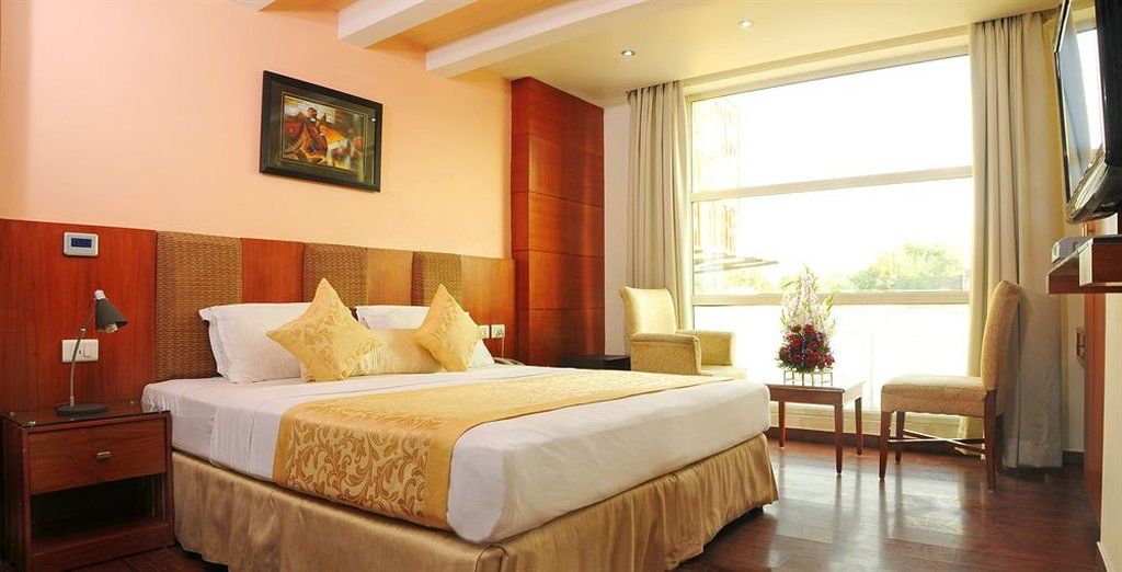 Hotel Palm Do'R # Walking Distance To New Delhi Station # Parking # Family Hotel # Customer'S Choice Hotel # Near To Tourist Places - India Gate, Red Fort, Jama Masjid Neu-Delhi Exterior foto